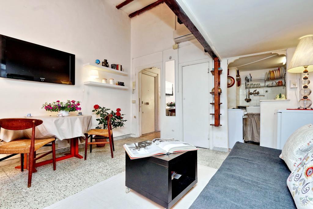 Pretty Flat Trastevere Rome Exterior photo