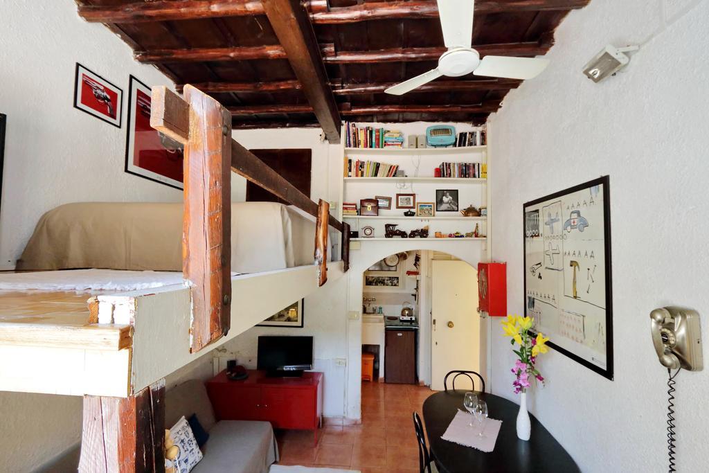 Pretty Flat Trastevere Rome Exterior photo